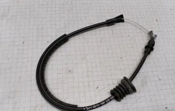 Skoda Octavia Mk2 (1Z) Front door cable line 1Z0837085
