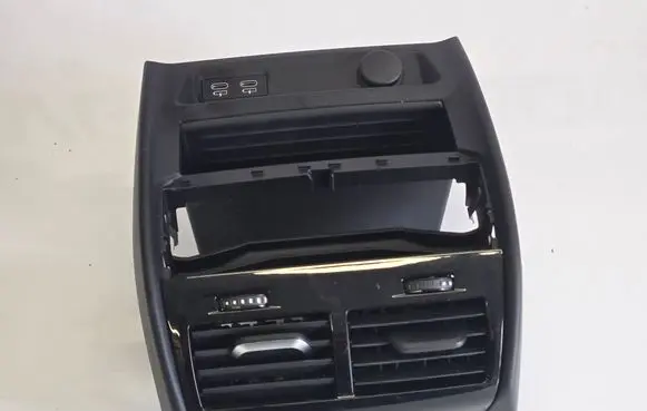 BMW 5 G30 G31 G38 Rear air vent grill 9330687 9493421