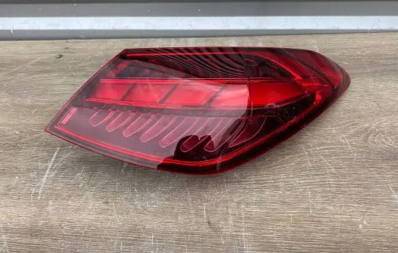 Mercedes-Benz C W206 Rear/tail lights 2069062701