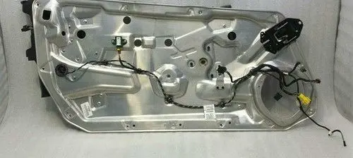Mercedes-Benz C W204 Front door electric window regulator A2047202979
