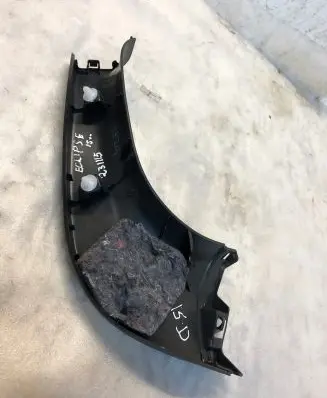 Mitsubishi Eclipse Cross Tailgate trim 7224a260zz