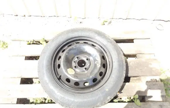 Lancia Delta R15 spare wheel 