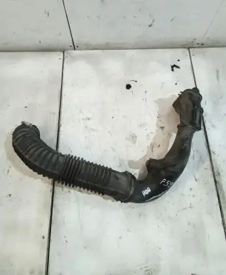 Renault Master II Air intake duct part 8200858600
