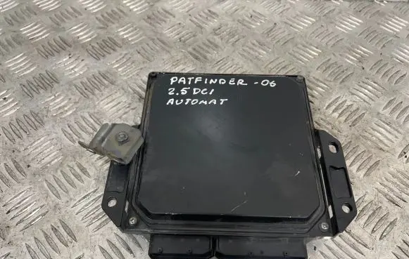 Nissan Pathfinder R51 Engine control unit/module 2758303490