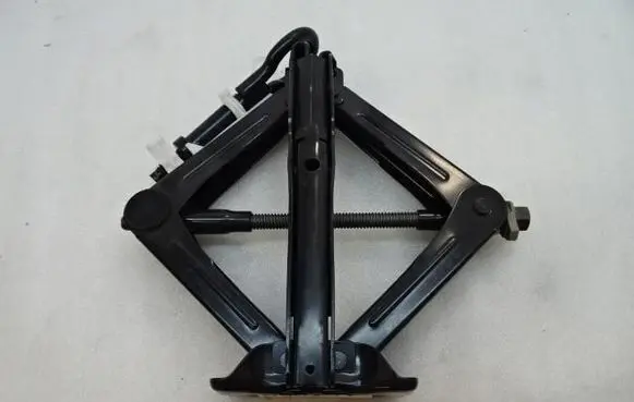 Ford Focus Spare wheel section trim F1EC17080AA