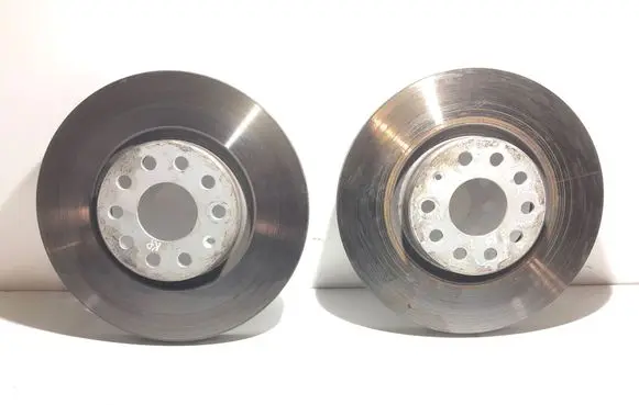 Volkswagen PASSAT B6 Front brake disc
