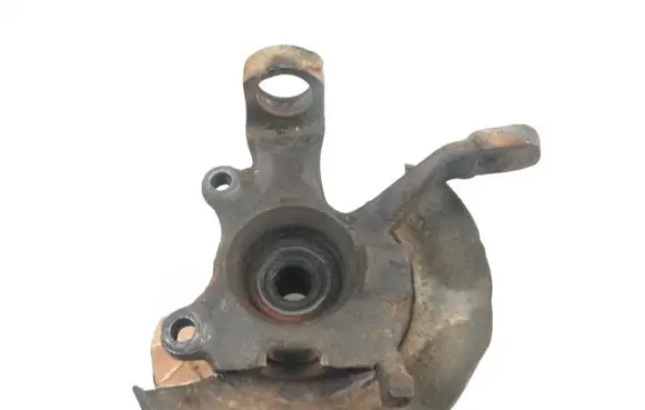 Volkswagen Transporter - Caravelle T4 Front wheel hub spindle knuckle