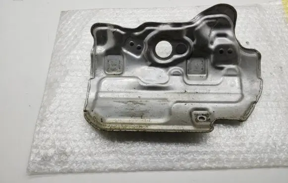 Nissan Qashqai Exhaust heat shield 208084615R