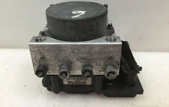 Nissan Note (E11) ABS Pump 0265231732