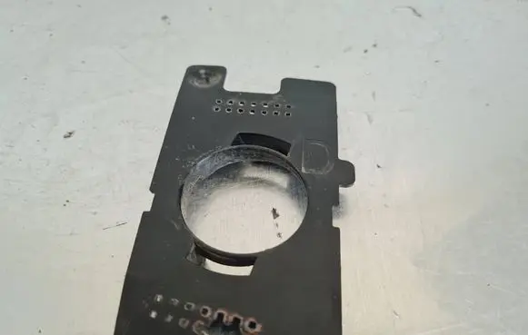 Peugeot 3008 II Front parking sensor holder (PDC) 9647230977