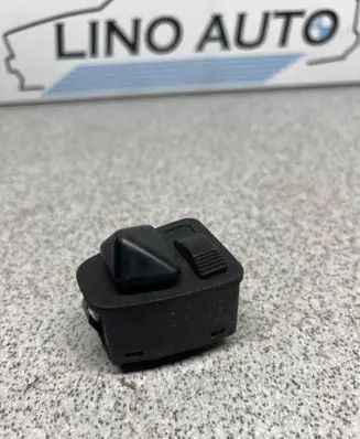 BMW 3 E46 Wing mirror switch 8373691