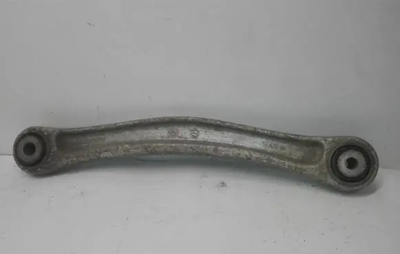 Rear control arm