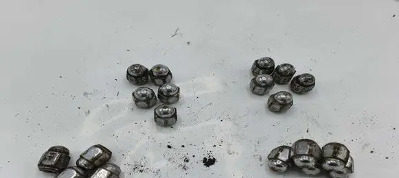 Toyota Corolla Verso E121 Nuts/bolts NOCODE