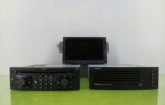 Citroen C3 Radio/CD/DVD/GPS head unit 96633220XT