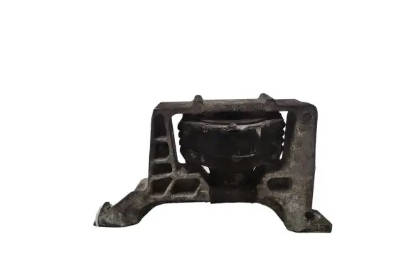 Ford Focus Engine mount bracket