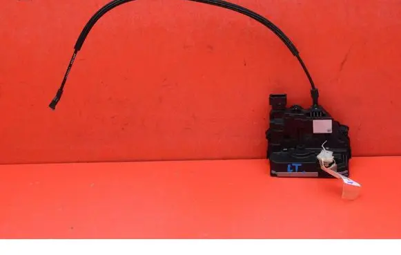 Opel Meriva A Rear door lock 