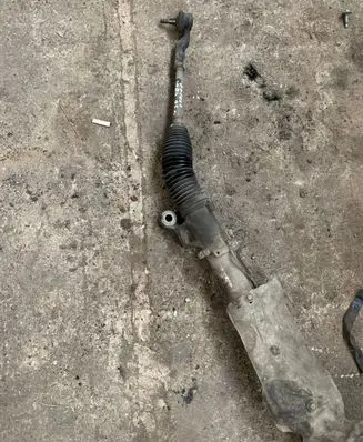 Volvo V50 Steering rack 34013131