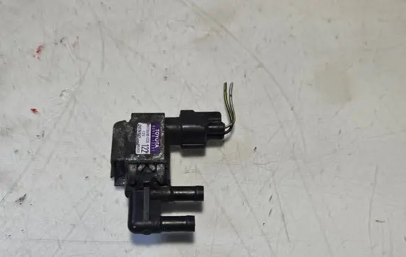 Toyota Camry Turbo solenoid valve 9091012201
