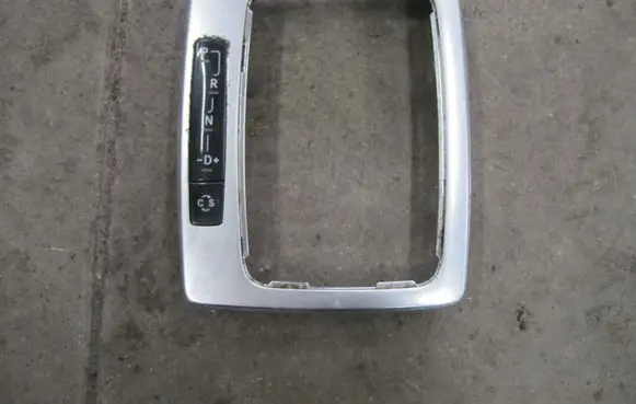 Mercedes-Benz E A207 Gear shifter surround trim plastic A2122670688