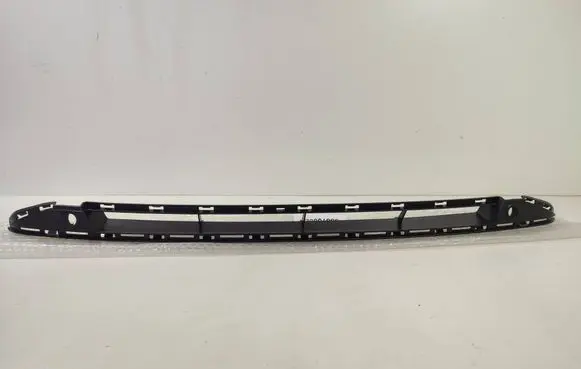 Maserati Quattroporte Front bumper lower grill 673006998