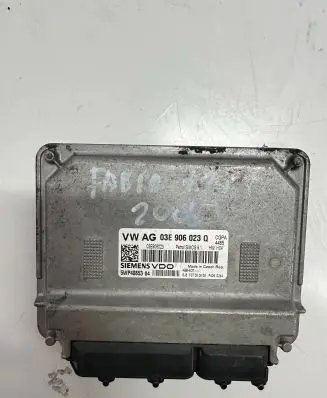 Skoda Fabia Mk2 (5J) Engine control unit/module 03E906023Q 03E906023 5WP4085304