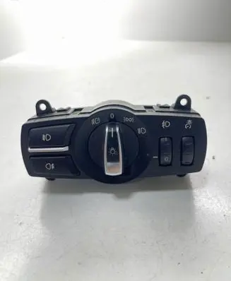 Light switch