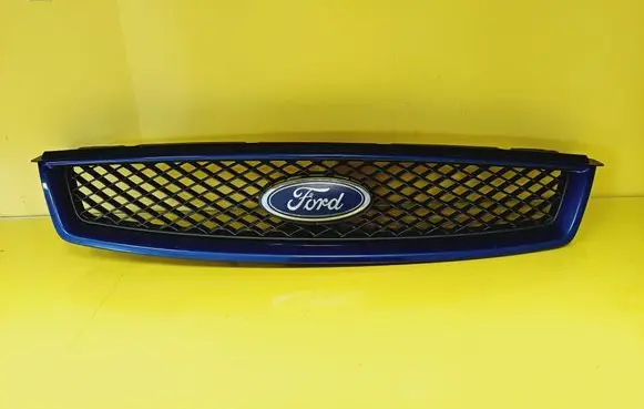Ford Focus Front grill 4M518138AE 4M518C436B