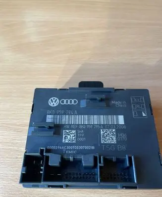 Audi A4 S4 B8 8K Door control unit/module 8K0959794A 8K0959795A