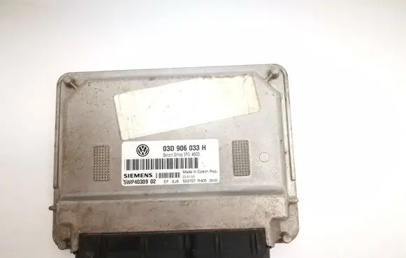 Volkswagen Fox Engine control unit/module 03D906033H