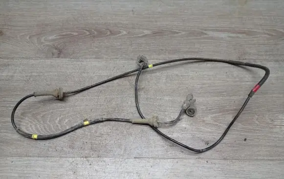 Volvo V70 ABS rear brake sensor 1071160373 3524257