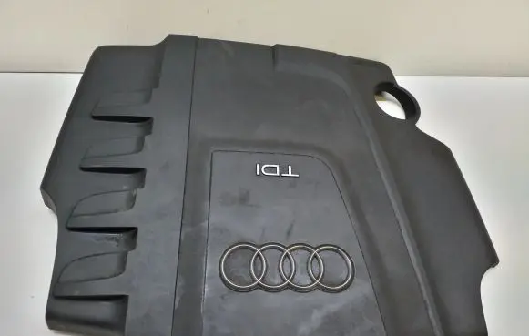 Audi A5 Sportback 8TA Engine cover (trim)