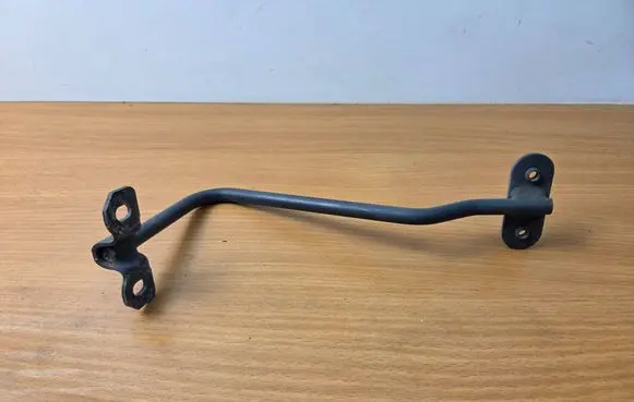 Mercedes-Benz E AMG W212 Radiator support slam panel bracket A2128980232