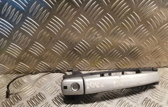 Mercedes-Benz CLK A208 C208 Front door exterior handle