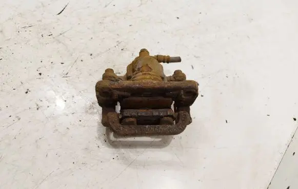 Nissan X-Trail T31 Rear brake caliper