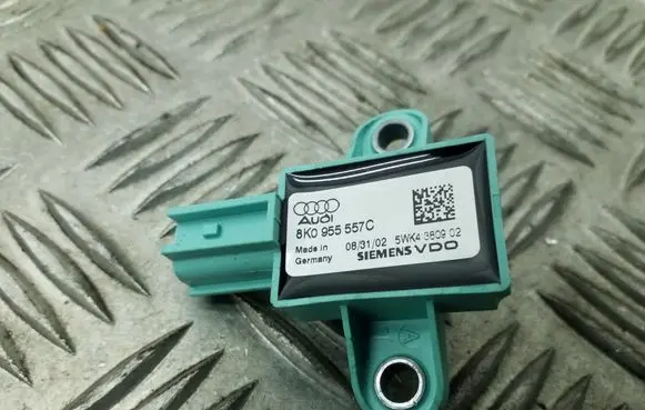 Audi A4 S4 B8 8K Airbag deployment crash/impact sensor 8K0955557C