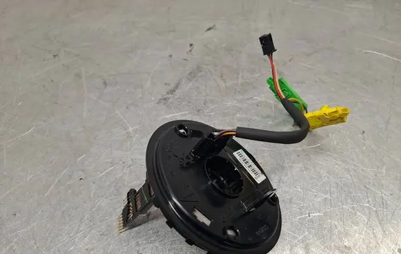 Mercedes-Benz E W211 Airbag slip ring squib (SRS ring) A0004640518