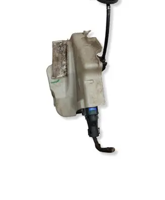 Volkswagen Golf V Front door lock