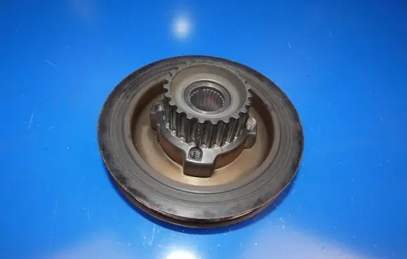Volvo XC60 Crankshaft pulley