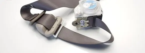 Dodge RAM 1500 DR Rear seatbelt 5JY261J3AB P5JY261J3AB