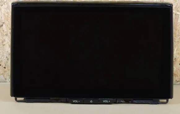 Radio/CD/DVD/GPS head unit
