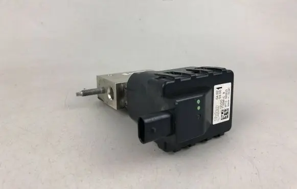 Peugeot 2008 II Air conditioning (A/C) expansion valve T16961C T16961CB 4F12000225