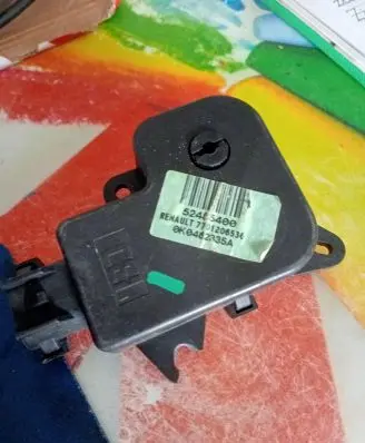 Renault Espace - Grand espace IV Air flap motor/actuator 7701206536