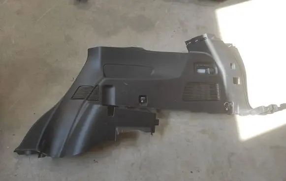 Ford Explorer VI Trunk/boot side trim panel LB5BS31012