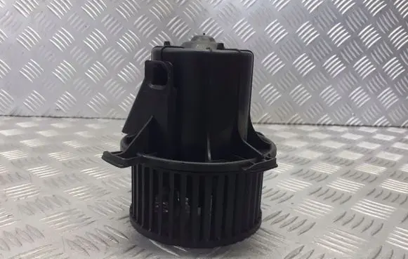 Citroen C4 I Front door blower motor PF2A2