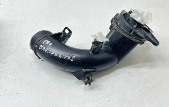 Toyota Proace Turbo air intake inlet pipe/hose 98689 PA66GF35
