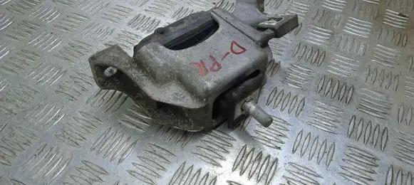 Mini One - Cooper Clubman R55 Engine mount bracket