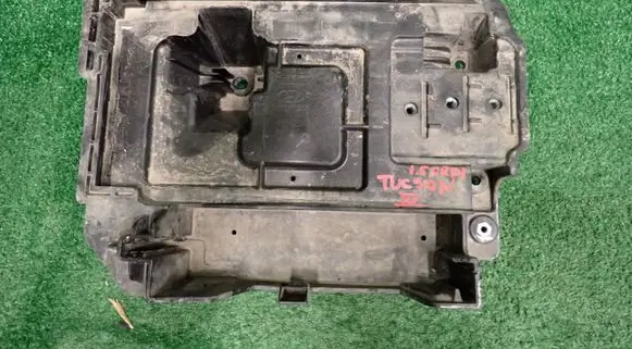 Hyundai Tucson IV NX4 Battery tray 