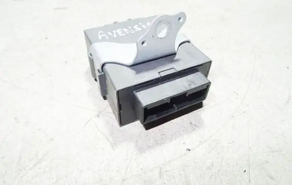 Toyota Avensis T270 Window wiper relay 8594005060