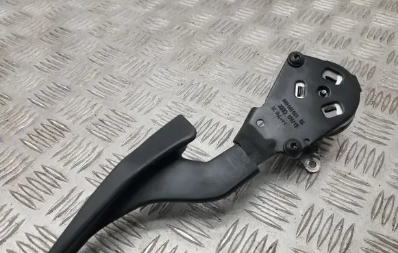 Audi A4 S4 B8 8K Seat adjustment assembly 8T0881093