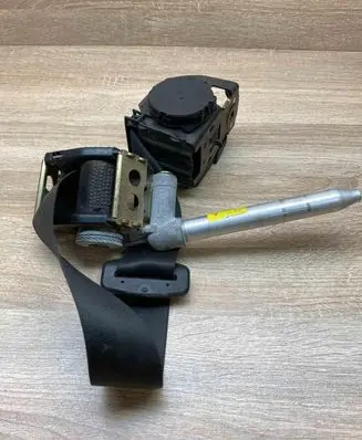 BMW 7 E65 E66 Rear seatbelt 00063774B